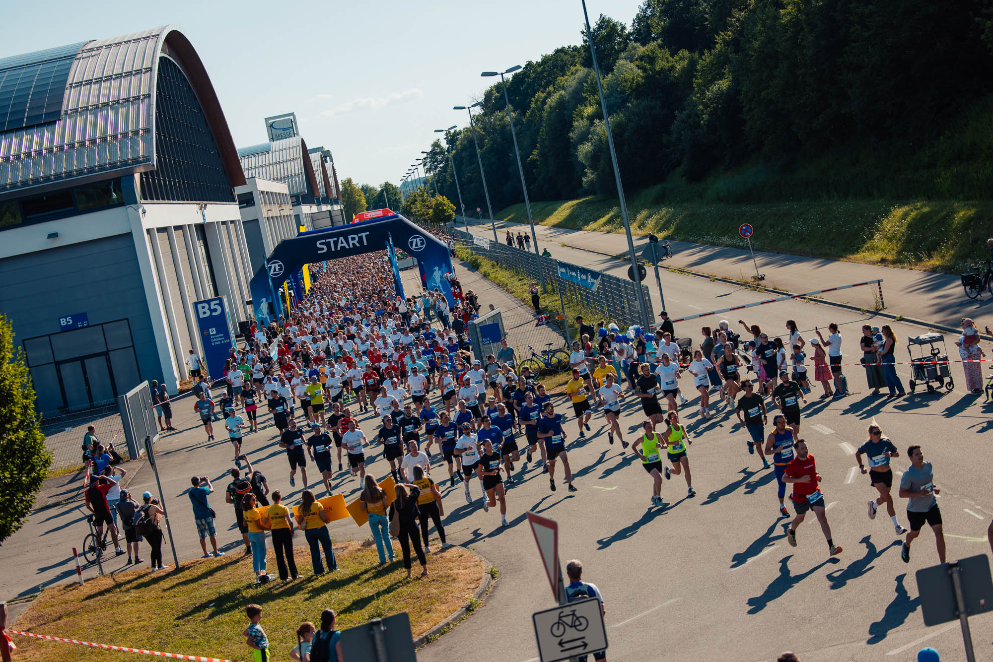 JO1_9841-10-07-2025-Firmenlauf©Julius Osner